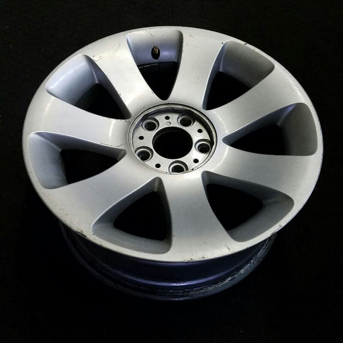 18" BMW 745i 02-05 18x8 , 7 spoke Original OEM Wheel Rim - Close-Up Detail