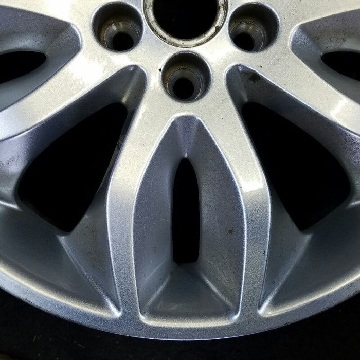 18" LR2 11-15 18x8 , Original OEM Wheel Rim - Back View