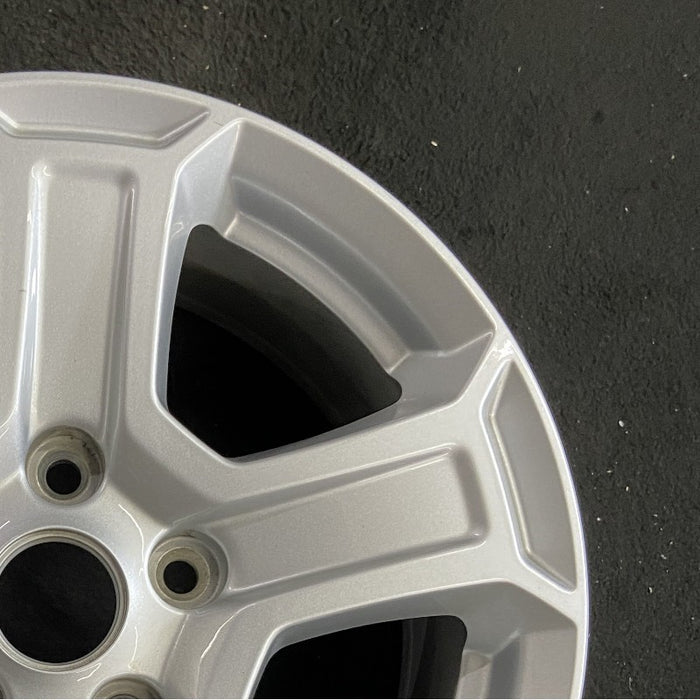 17" WRANGLER 18 VIN X , 17x7.5, , aluminum, straight spoke, w/recessed outer spoke Original OEM Wheel Rim