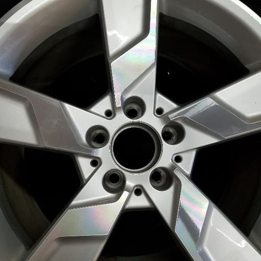 18" Mercedes-Benz E550 Original OEM Wheel Rim - Angle View