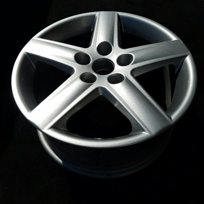 17" AUDI A3 06 17x7.5 , 5 spoke, w/o indented spokes at end Original OEM Wheel - Side Profile