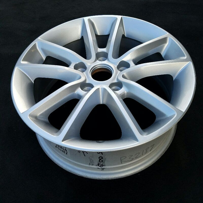 17" CARAVAN 13 17x6.5 aluminum V spoke fully opt WGH Original OEM Wheel Rim