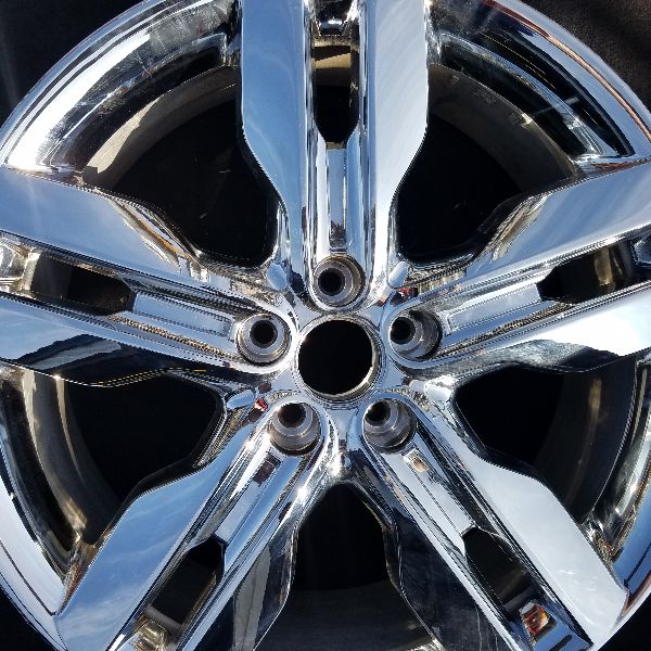 20" EDGE 11-12 20x8 , Original OEM Wheel Rim - Angle View