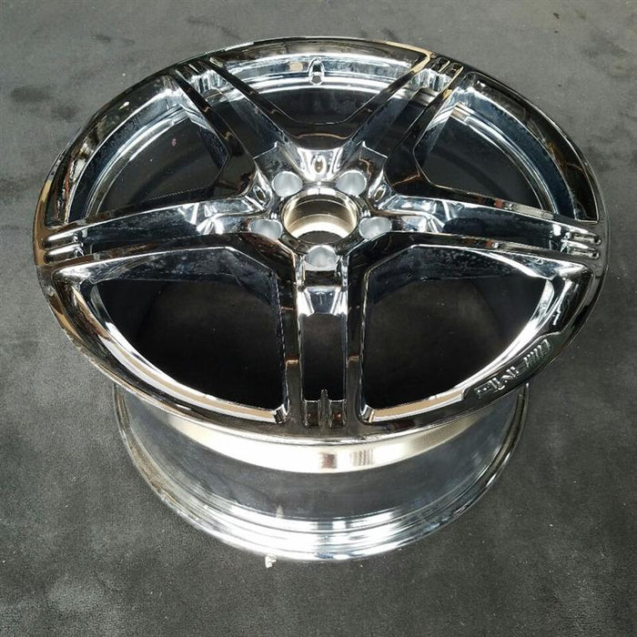 19" MERCEDES CLS-CLASS 12 218 Type; CLS63 19x10 10 spoke 5 pairs Original OEM - Close-Up Detail