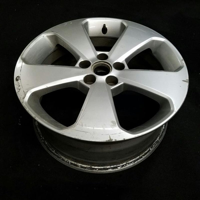 17" CRUZE 11 17x7, 5 spoke, machined finish Original OEM Wheel Rim - Close-Up Detail