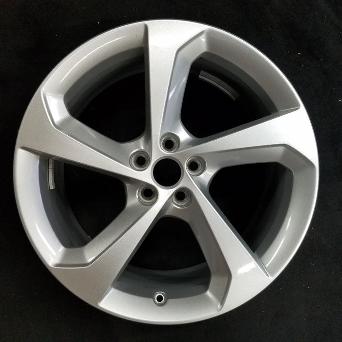 19" F-PACE 17-19 19x8.5 alloy 5 spoke silver Original OEM Wheel Rim - Front View
