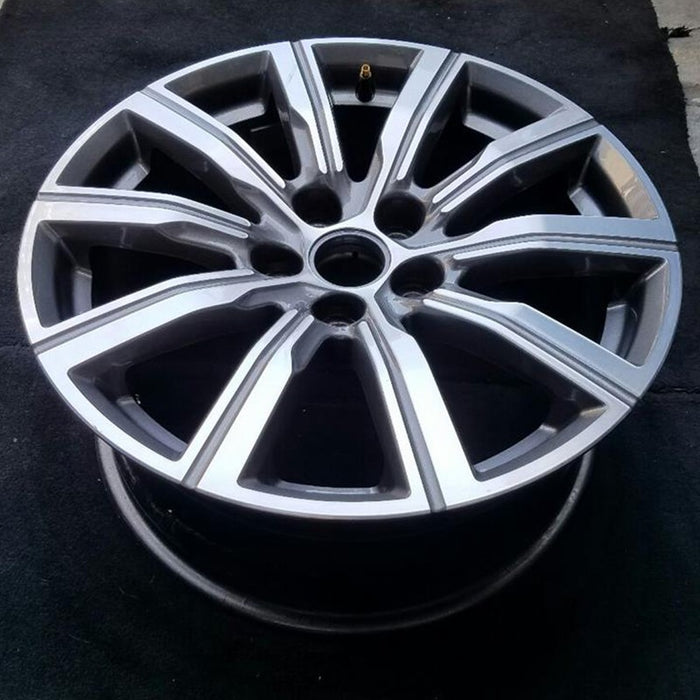18" XT4 19-23 18x8, , machined face with gray pockets Original OEM Wheel Rim - View 8