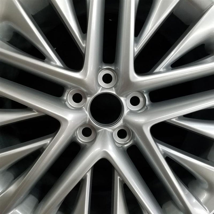 18" LEXUS ES350 13-15 18x7.5 Original OEM Wheel Rim - Angle View