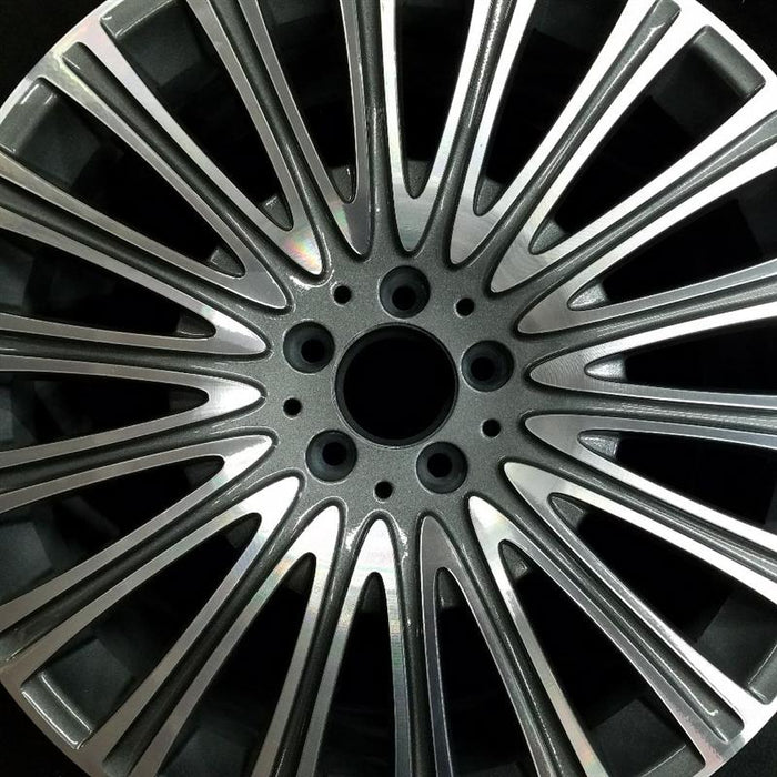 20" Mercedes-Benz E-Class Original OEM Wheel Rim - Angle View