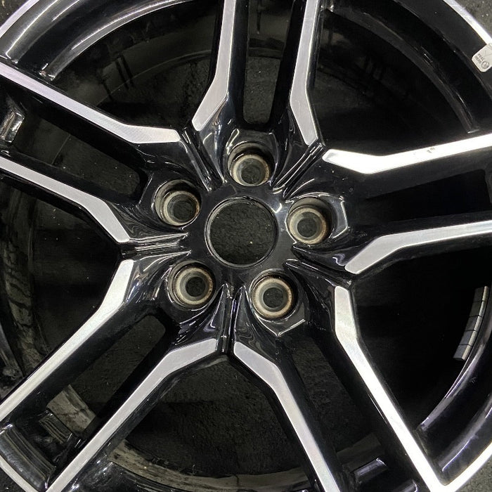 18" MUSTANG 18-23 18x8 , 10 spoke Original OEM Wheel Rim - Angle View