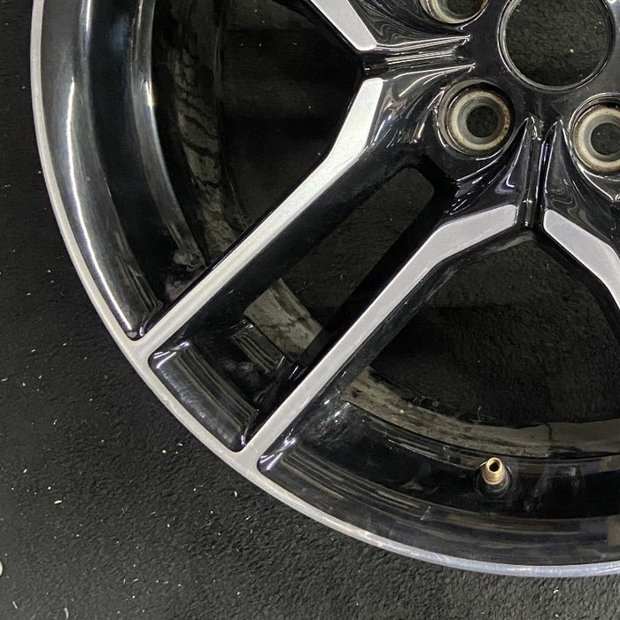 18" MUSTANG 18-23 18x8 , 10 spoke Original OEM Wheel Rim - Additional View