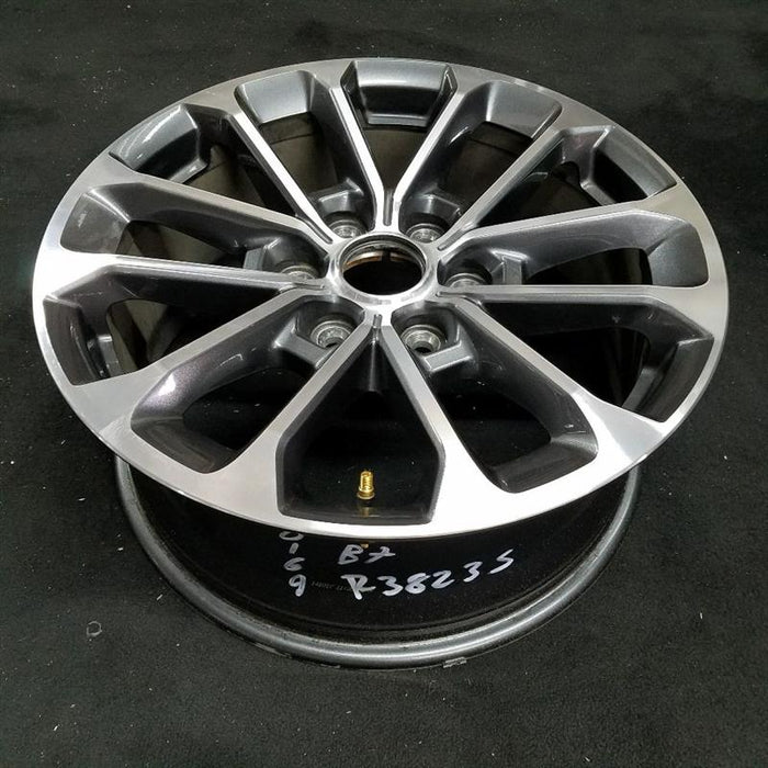 18" FORD F150 PICKUP 18-20 18x7.5, aluminum, 12 spoke , , machined spoke face Original OEM Wheel Rim