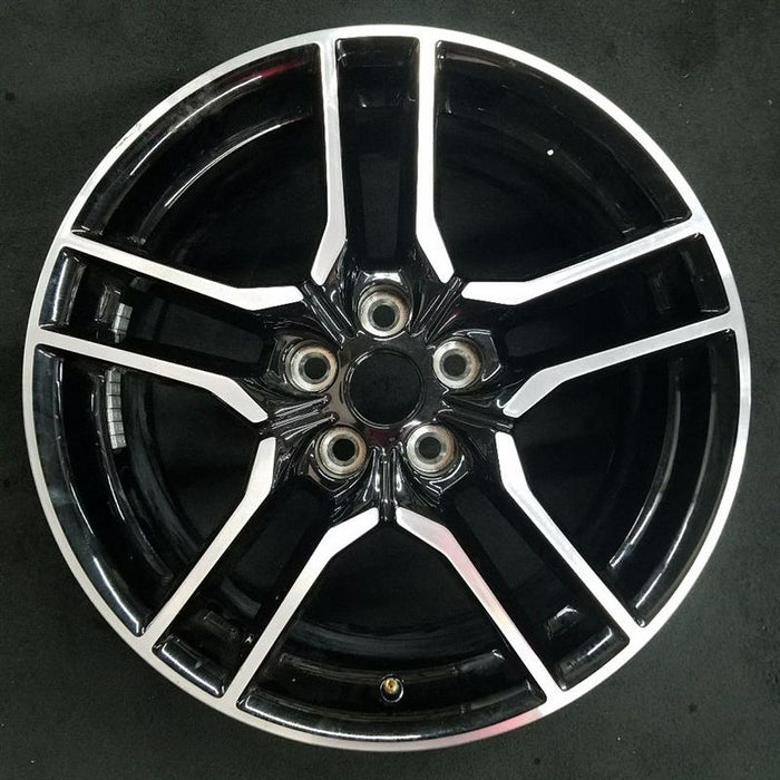 18" MUSTANG 18-23 18x8 , 10 spoke Original OEM Wheel Rim - Front View