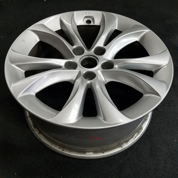 17" GENESIS 12-14 Sdn 17x7 5 double spoke Original OEM Wheel Rim