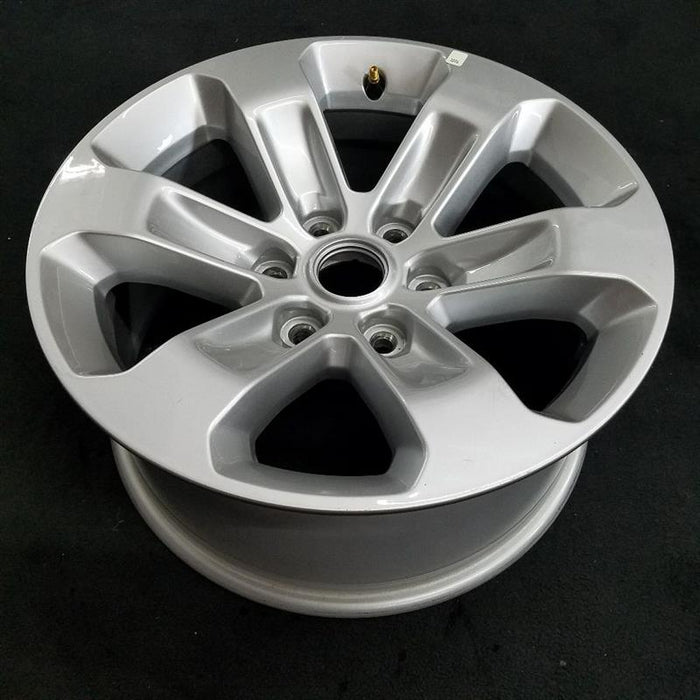 18" DODGE 1500 PICKUP 19-21 , 18x8 , , 6 spoke, opt WBC Original OEM Wheel Rim - Close-Up Detail