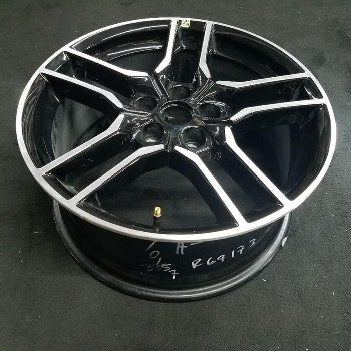 18" MUSTANG 18-23 18x8 , 10 spoke Original OEM Wheel Rim - Side Profile