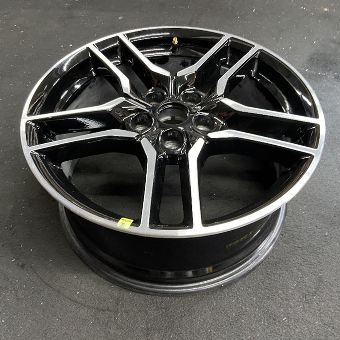 18" MUSTANG 18-23 18x8 , 10 spoke Original OEM Wheel Rim - View 11