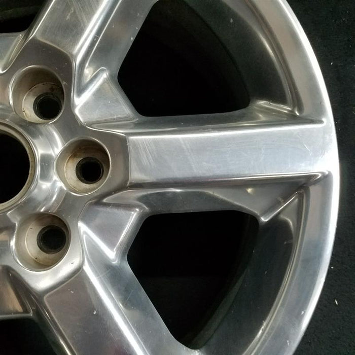 19" ACADIA 07-10 19x7.5 6 spoke single polished opt QT6 Original OEM Wheel Rim - Close-Up Detail