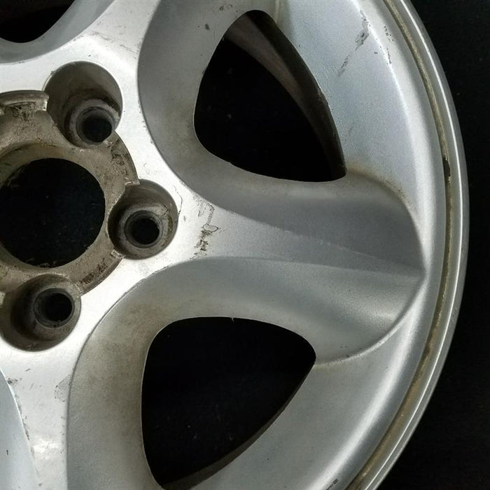 16" TAURUS 00-01 16x6 aluminum 5 spoke silver w/o stepledge Original OEM Wheel - Close-Up Detail