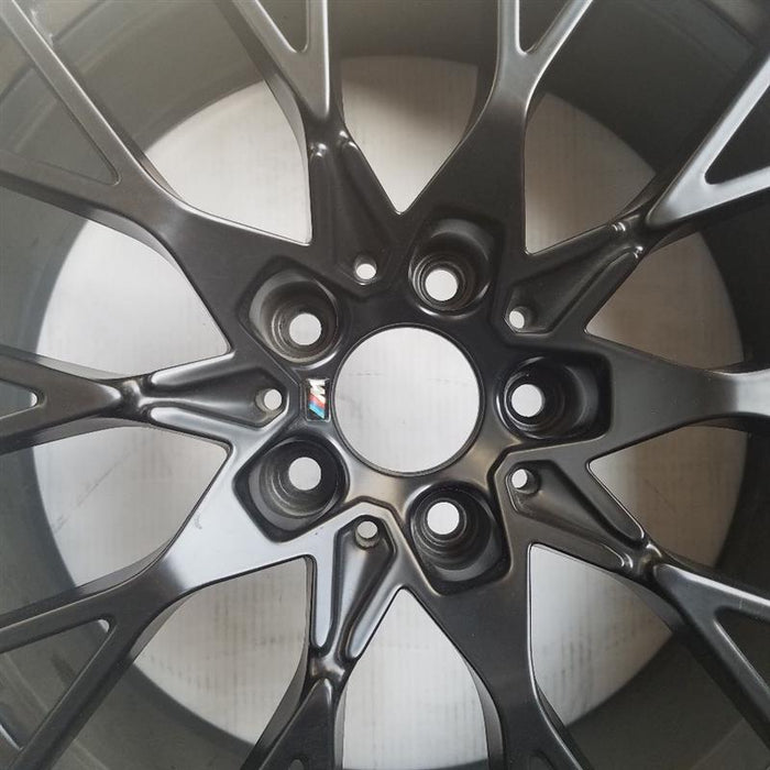19" BMW M2 19-20 19x9 alloy 20 spoke gray spoke face Original OEM Wheel Rim
