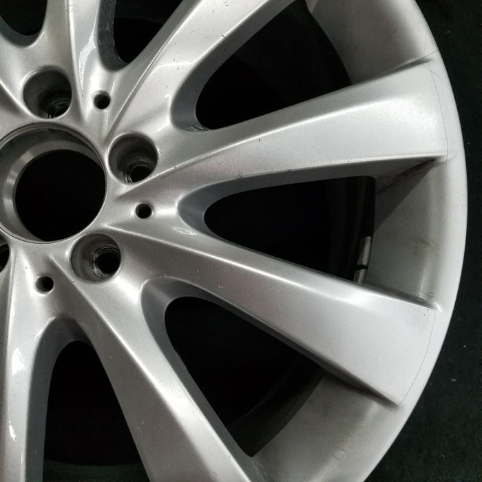 19" MERCEDES C-CLASS 19 205 Type, Convertible, C300, 19x7.5, 10 spoke, w/o AMG; - Close-Up Detail