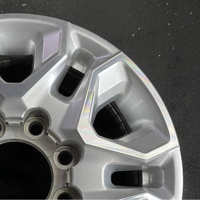 18" SILVERADO 2500 PICKUP 21-24 18x8, aluminum, machined face with silver accent Original OEM Wheel Rim