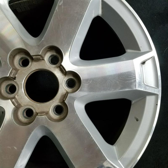 18" OUTLOOK 07-10 18x7.5 6 spoke alloy machined finish opt QS6 Original OEM - Close-Up Detail
