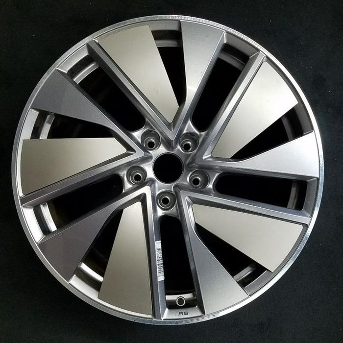 21" E-TRON GT 22 21x11.5 Original OEM Wheel Rim - Front View
