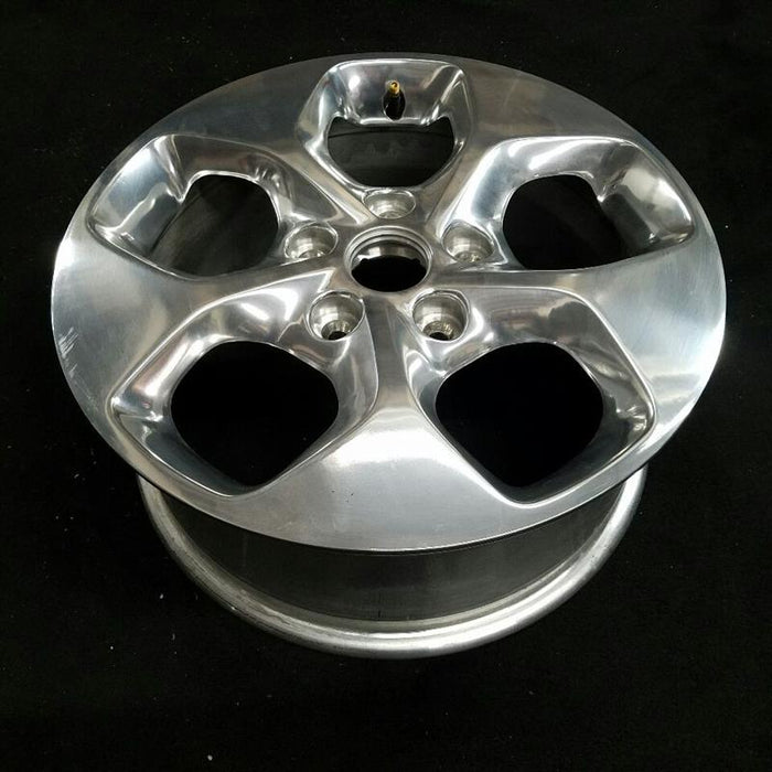 17" PACIFICA 18-19 , aluminum, 17x7, 5 spoke , polished Original OEM Wheel Rim - Close-Up Detail