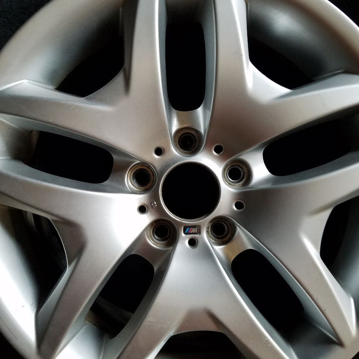 18" BMW X3 04-10 18x8 alloy 5 spoke V spoke design wide spoke Original OEM - Angle View