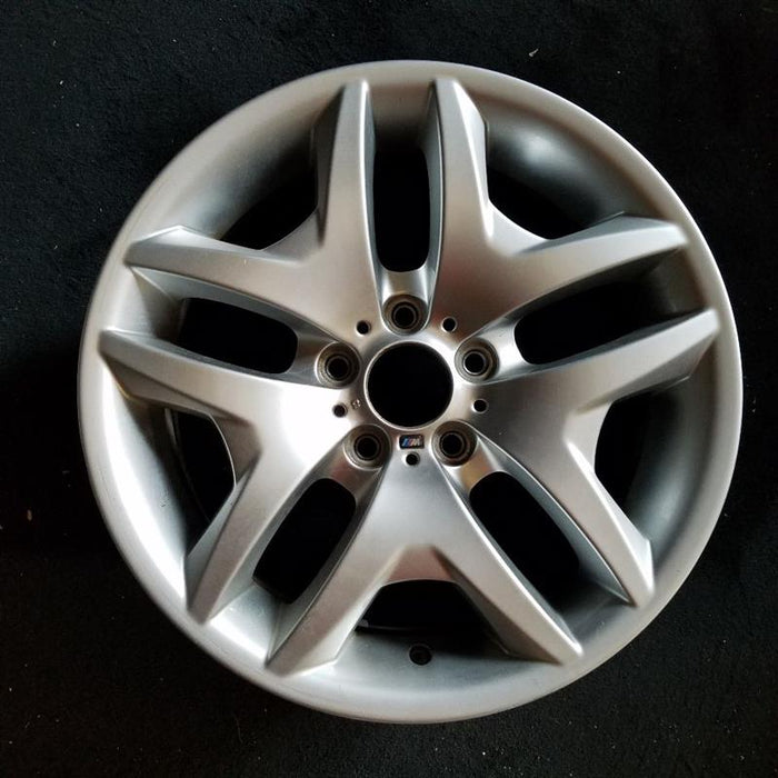 18" BMW X3 04-10 18x8 , , V spoke design, wide spoke Original OEM Wheel Rim - Front View