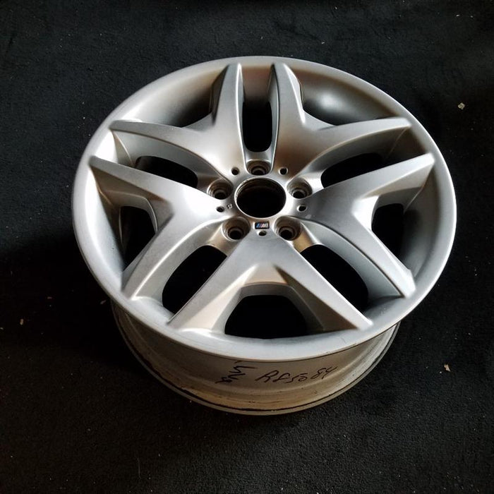 18" BMW X3 04-10 18x8 , , V spoke design, wide spoke Original OEM Wheel Rim - Side Profile