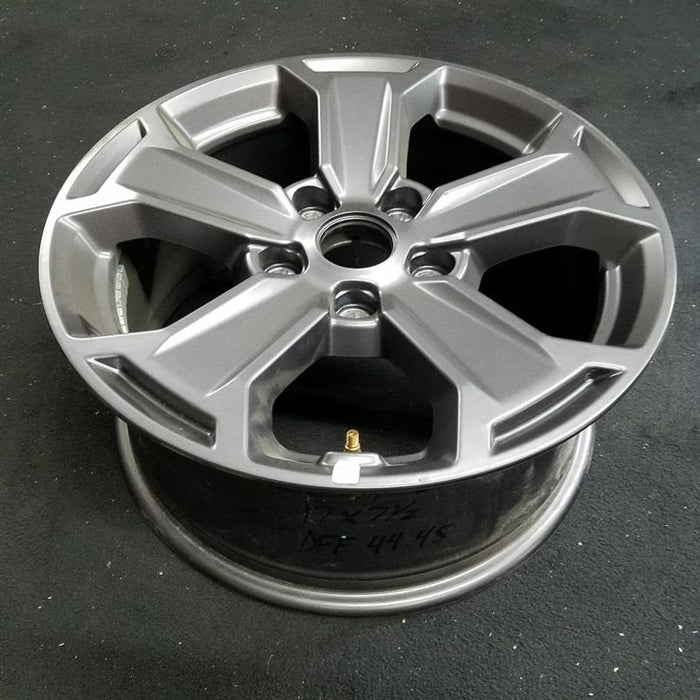 17" WRANGLER 18 VIN W 6th digit JK body 17x7.5 5 spoke solid spoke grooved - Side Profile