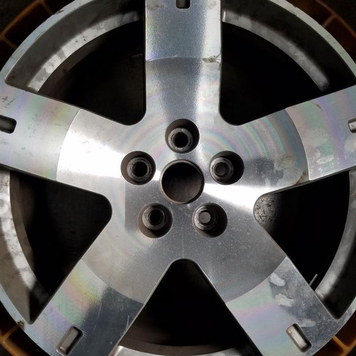 19" QUEST 06-07 19x6.5 Original OEM Wheel Rim - Angle View