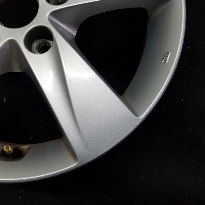 16" ELANTRA 11-12 Sdn 16x6.5 alloy w/o machined face; w/o Original OEM Wheel Rim