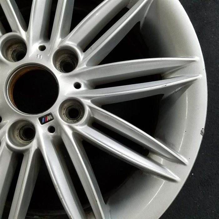 17" BMW 128i 08-13 17x7 , 10 spoke Original OEM Wheel Rim - Close-Up Detail