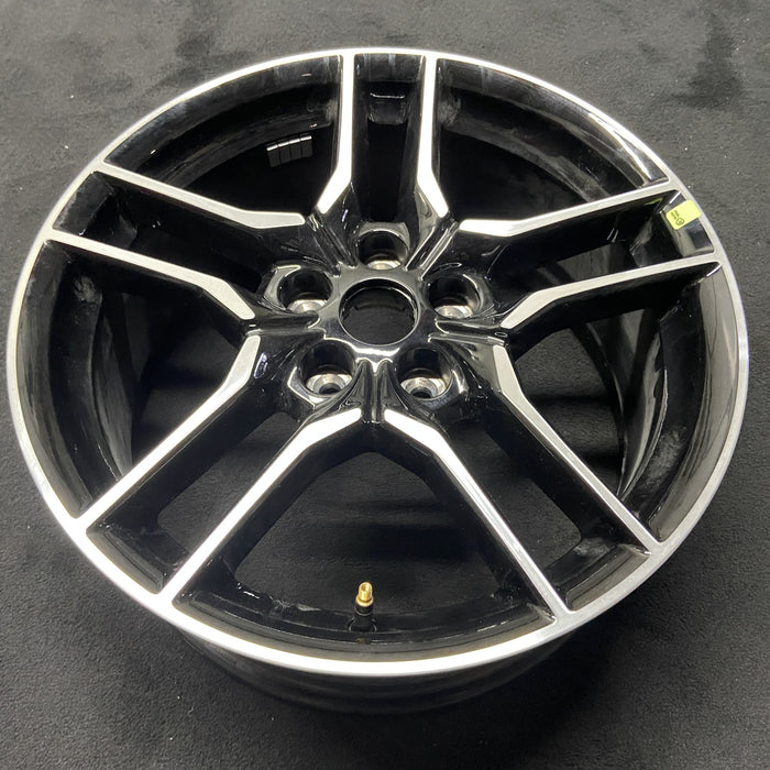 18" MUSTANG 18-23 18x8 , 10 spoke Original OEM Wheel Rim - Side Profile