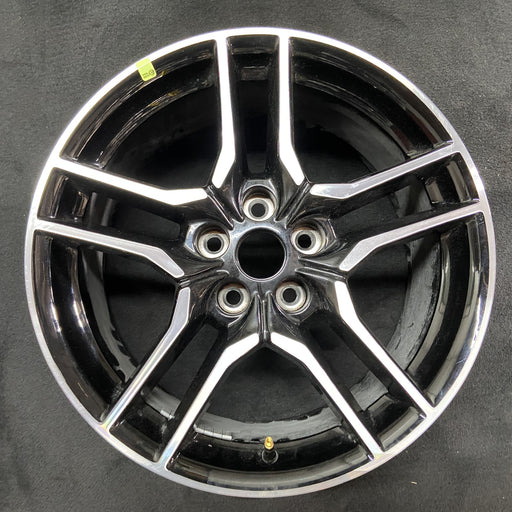 18" MUSTANG 18-23 18x8 , 10 spoke Original OEM Wheel Rim - Angle View