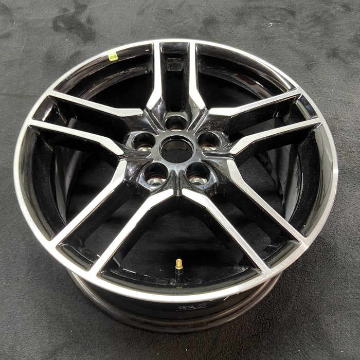 18" MUSTANG 18-23 18x8 , 10 spoke Original OEM Wheel Rim - Side Profile