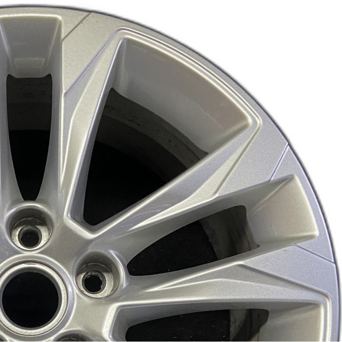 17" TRAILBLAZER 21-23 17x7.5 5 double spoke silver opt Q6W Original OEM Wheel - Side Profile