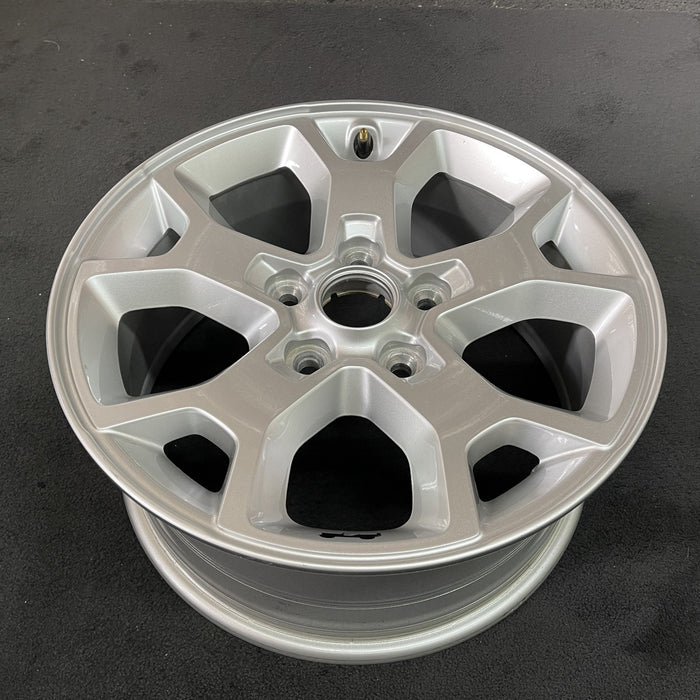 17" WRANGLER 21 17x7.5, , aluminum, Y spoke, , silver Original OEM Wheel Rim - Close-Up Detail