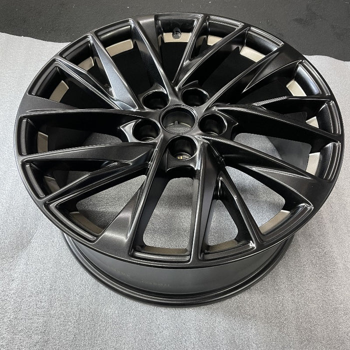 20" CT5 23 20x8.5 gloss black with brze accent opt SKW Original OEM Wheel Rim