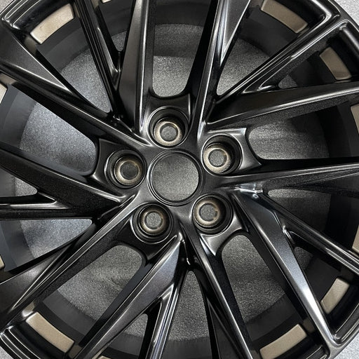 20" CT5 23 20x8.5 gloss black with brze accent opt SKW Original OEM Wheel Rim - Angle View