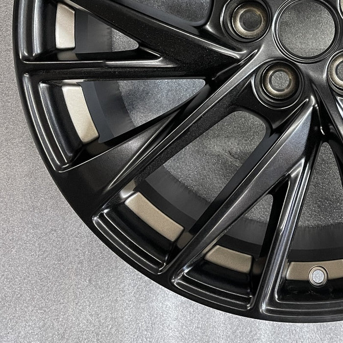 20" CT5 23 20x8.5 gloss black with brze accent opt SKW Original OEM Wheel Rim - Additional View