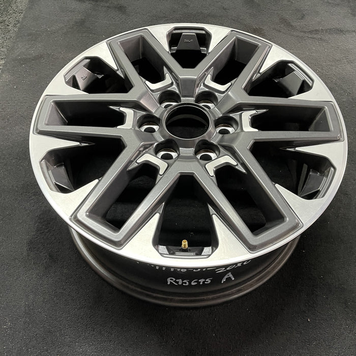 20" SEQUOIA 23-24 20x8, open spoke , machined face with black pockets Original - Side Profile
