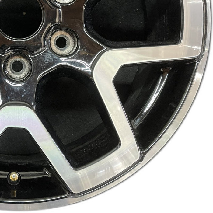 18" BRONCO 21-24 18x7.5 6 double spoke Original OEM Wheel Rim - Close-Up Detail