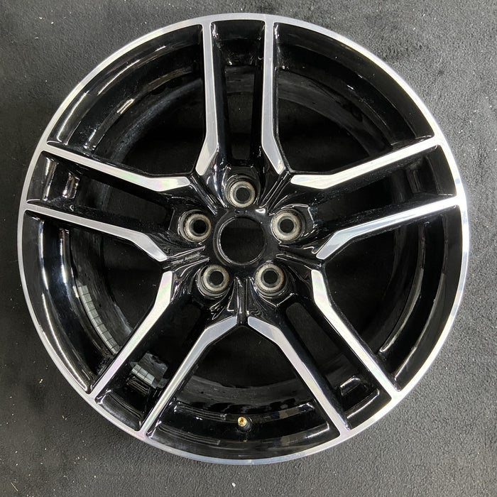 18" MUSTANG 18-23 18x8 , 10 spoke Original OEM Wheel Rim - Additional View