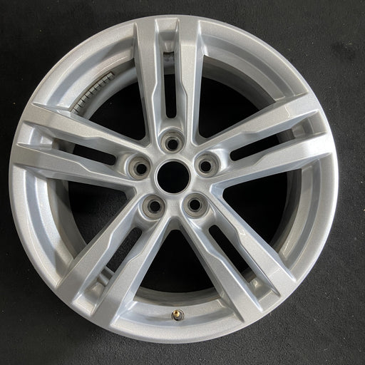 18" EXPLORER 20-24 18x7.5, Original OEM Wheel Rim - Angle View