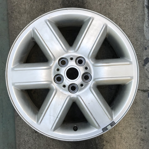 19" RANGE ROVER 03-05 19x8 Original OEM Wheel Rim - Angle View