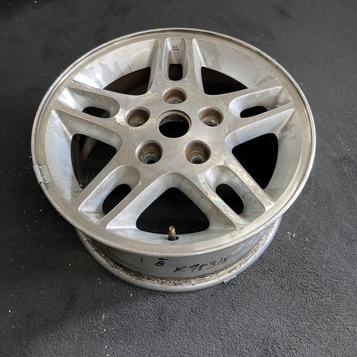 16" GRAND CHEROKEE 99-00 16x7, aluminum, 5 large triangular holes Original OEM - Side Profile